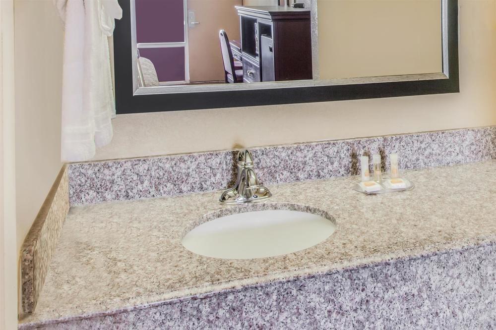 Americas Best Value Inn Of Elk City Buitenkant foto