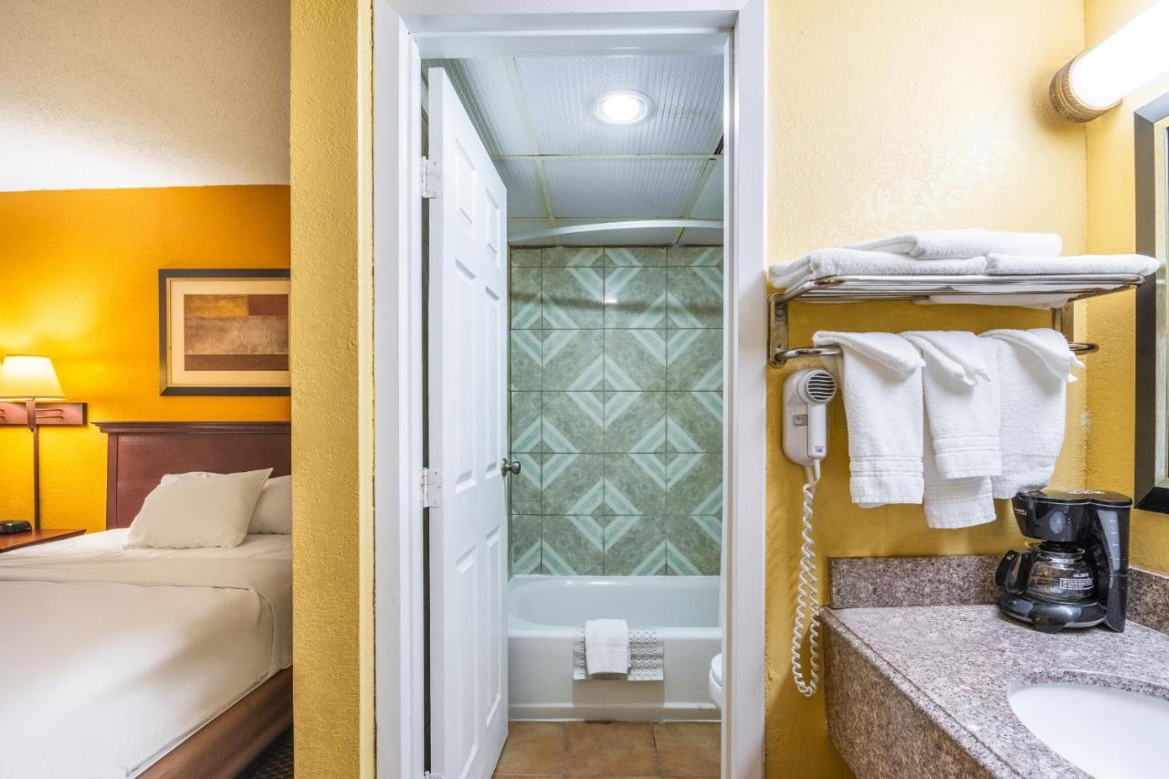 Americas Best Value Inn Of Elk City Buitenkant foto
