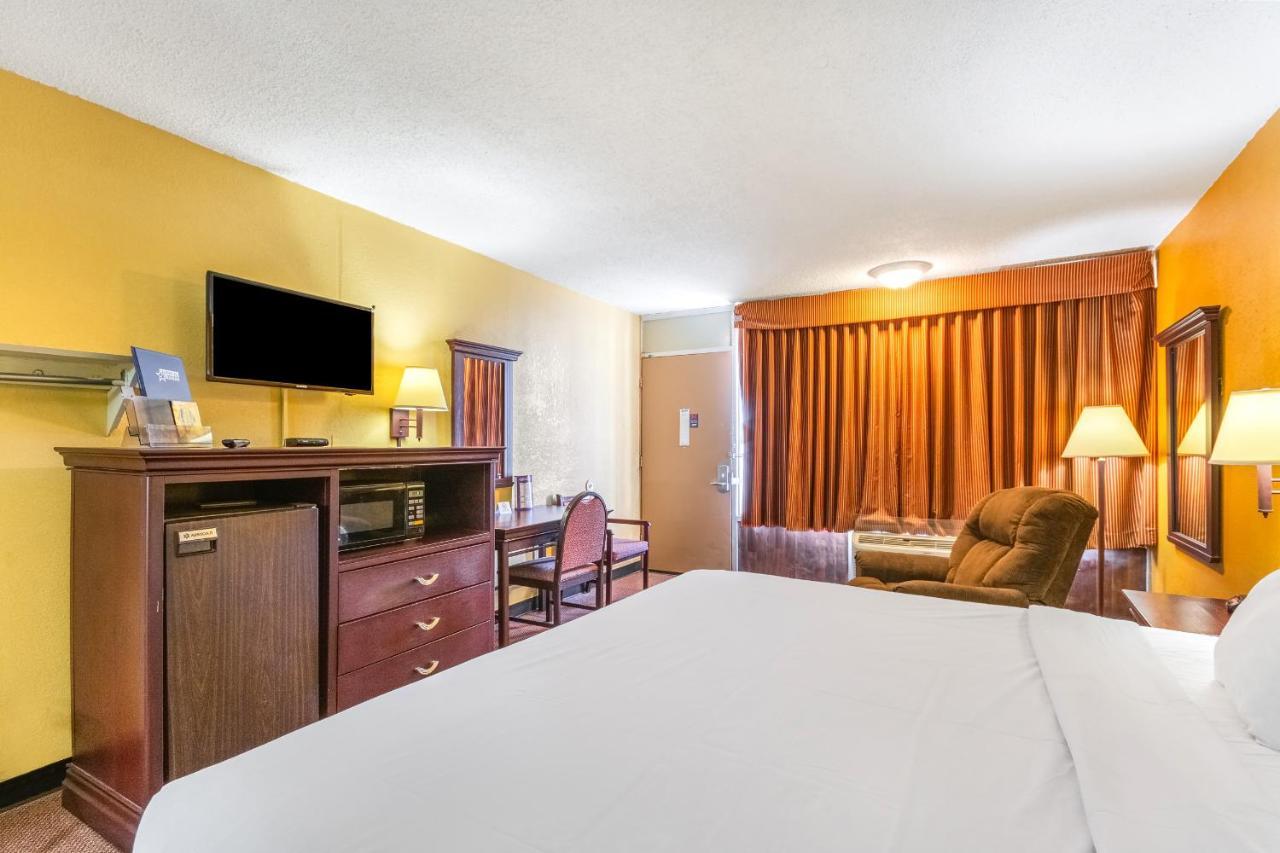 Americas Best Value Inn Of Elk City Buitenkant foto